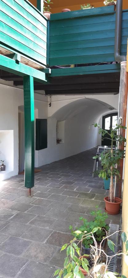 Apartment Mit 1 Schlafzimmer In Altstadthaus 상트베이트안데르글란 외부 사진