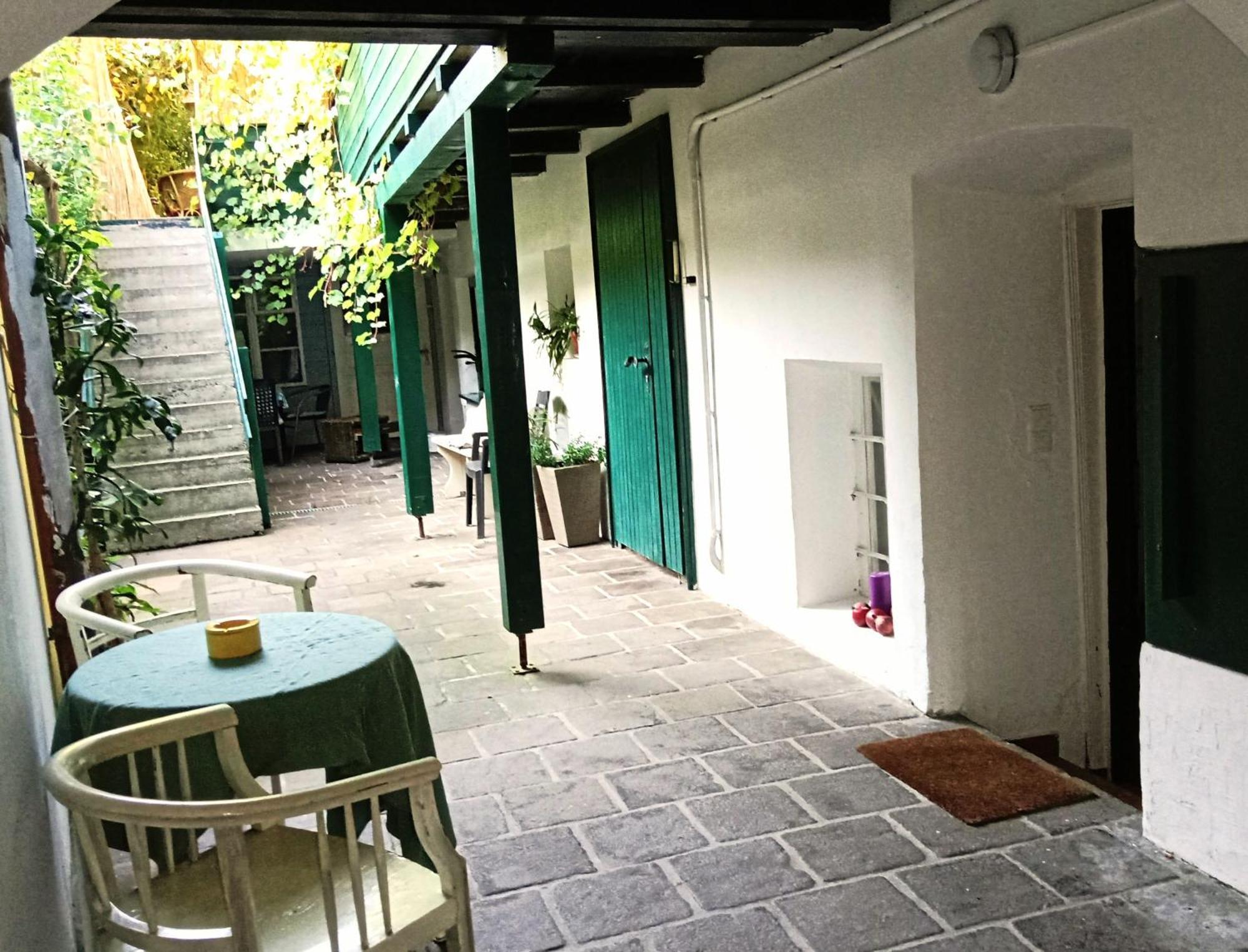 Apartment Mit 1 Schlafzimmer In Altstadthaus 상트베이트안데르글란 외부 사진